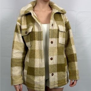 Billabong flannel fluffy coat